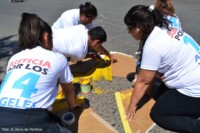 En el marco del día mundial de las víctimas de hechos viales, los familiares y amigos de los fallecidos en la tragedia en San Rafael pintaron catorce estrellas alrededor de la rotonda Bouchard
