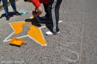 En el marco del día mundial de las víctimas de hechos viales, los familiares y amigos de los fallecidos en la tragedia en San Rafael pintaron catorce estrellas alrededor de la rotonda Bouchard.