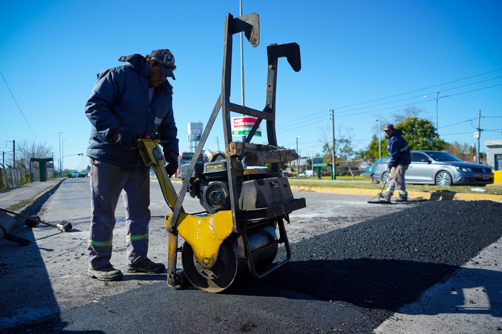 El municipio continúa las tareas de bacheo en la ruta nacional 205 - El ...
