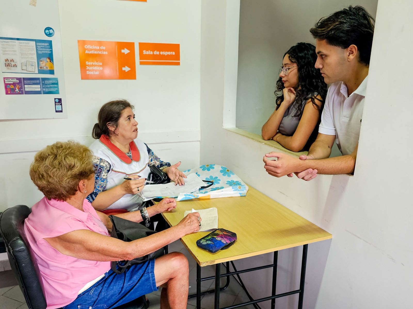 Defensa y protección de los derechos de los consumidores