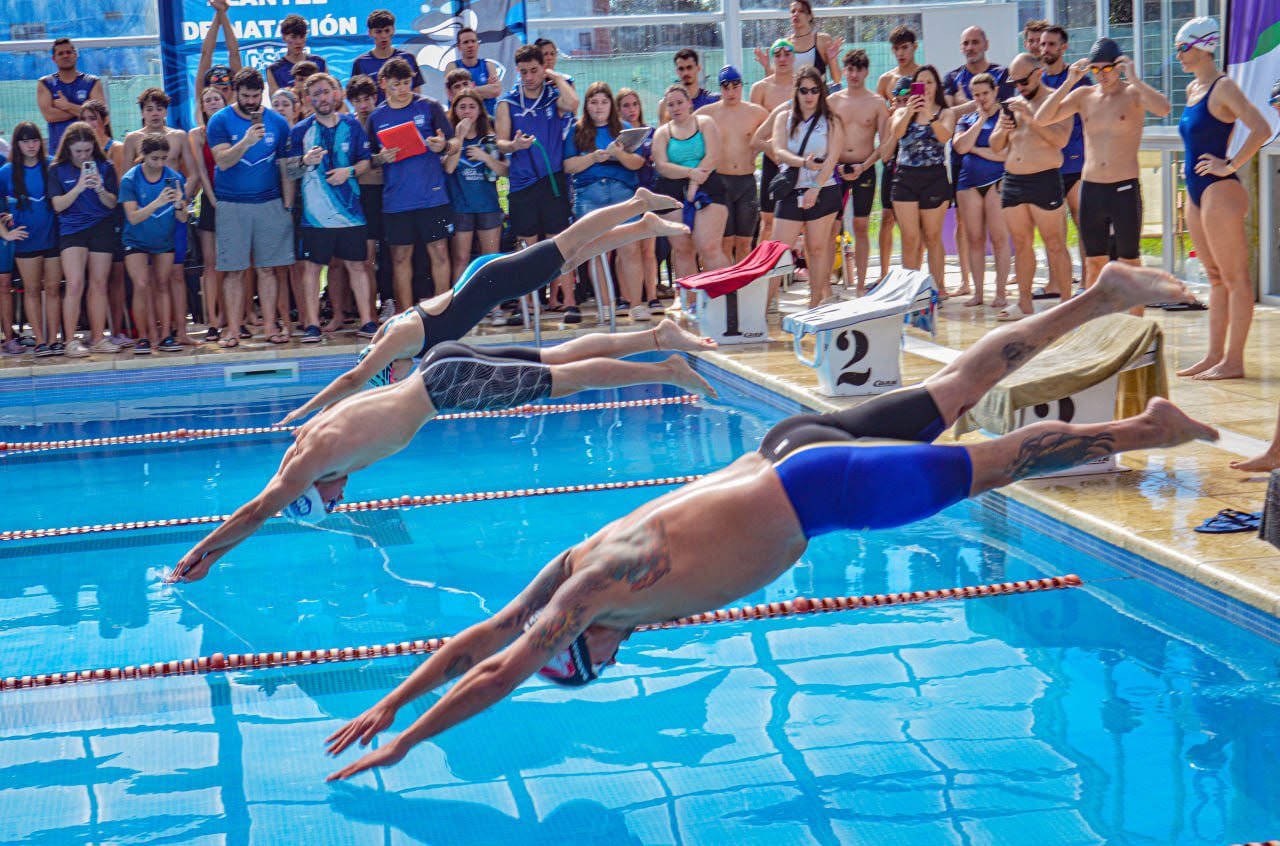 Gran fiesta de la natación en la Copa ciudad Quilmes por el 360º aniversario